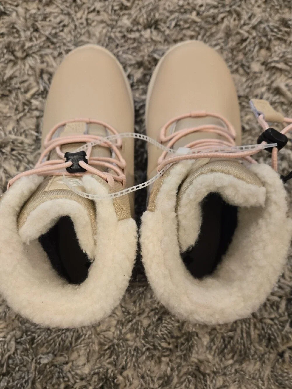 Columbia Girls Cream/Tan Insulated Winter Lace-Up Boots